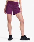 2XU - Pantaloni scurti de alergare pentru femei Aero 5 inch Shorts - visiniu mov sfecla argintiu reflectorizant