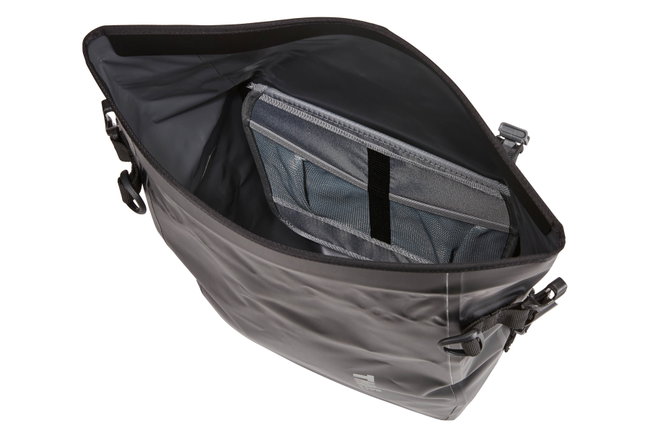 Geanta portbagaj THULE Shield Pannier 13L - Albastru