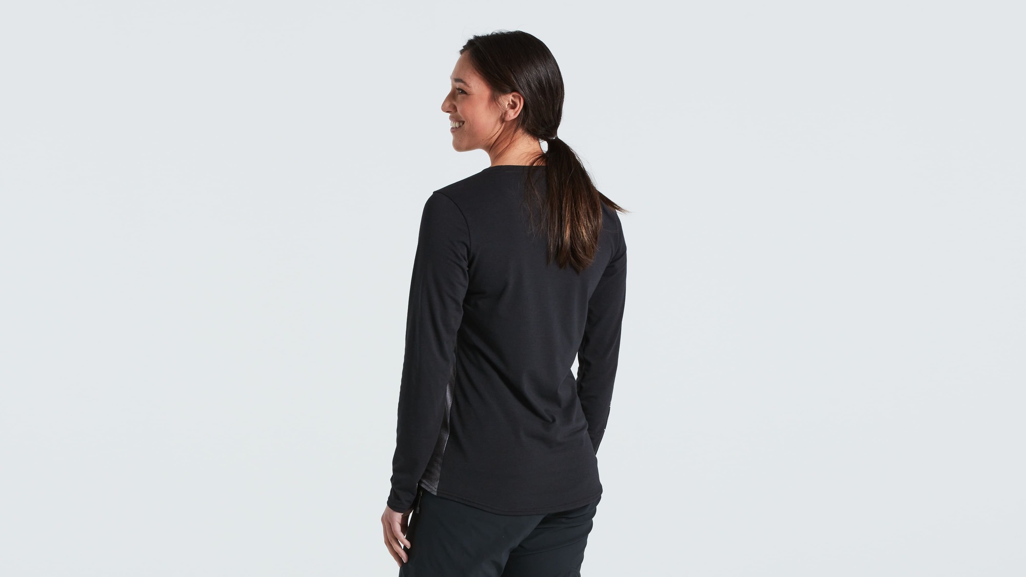 Specialized Tricou SPECIALIZED Women's Altered Trail LS - Smk