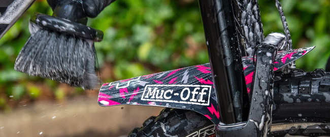 Muc-Off - Aparatoare fata roata Bicicleta Front Ride Guard Bolt - negru roz alb trasnet