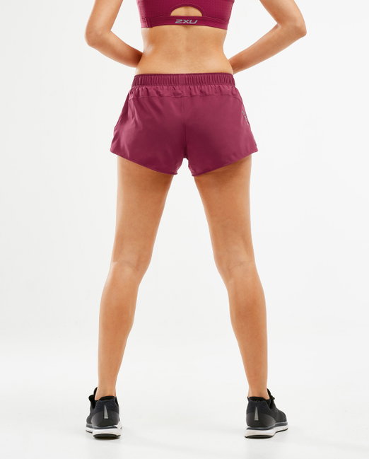 2XU - Pantaloni scurti de alergare pentru femei XVENT 3" Free Short - visiniu Boysenberry