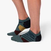 On Mid Sosete sport scurte barbati On Low - gri Shadow mov Mulberry