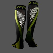 CEP Sosete de compresie Nighttech W negru-verde