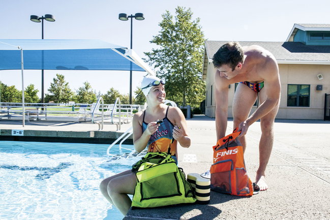 Finis Rucsac Echipament 45L Ultra Mesh Albastru