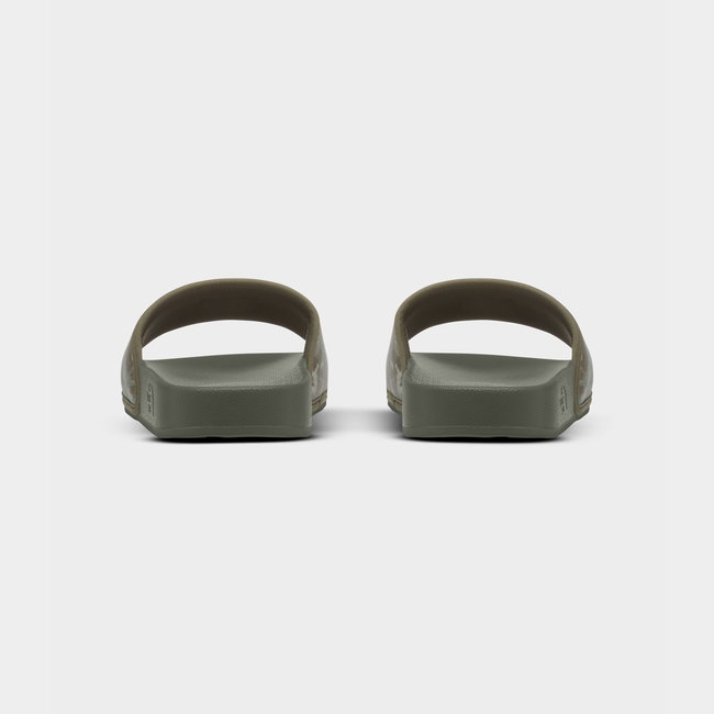 The North Face - slapi Base Camp Slides III M - verde Military Olive StippLED Camo Print | TNF Black
