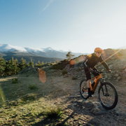 Orbea Urrun 30 - bicicleta electrica MTB - albastru galben