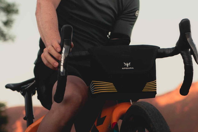 Apidura - Racing - Racing Handlebar Pack - 2L