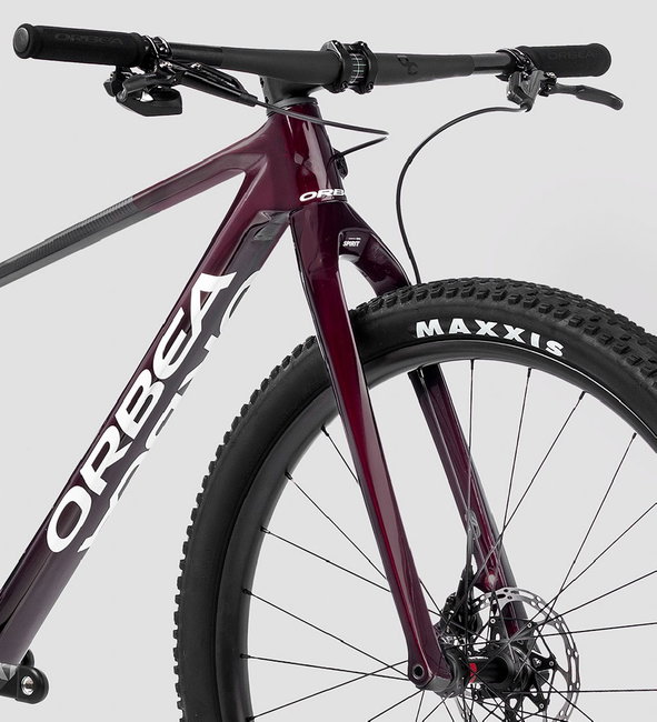 Bicicletă MTB XC hardtail Orbea ALMA M TEAM - Red Wine Carbon View (Gloss) | Carbon Raw (Matt)