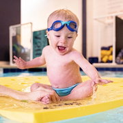 Finis - Scutec de inot reutilizabil - Swim Diaper Solid - Albastru Royal