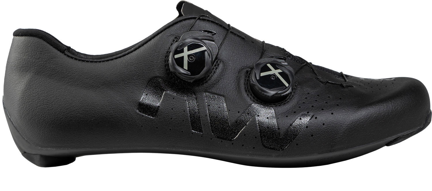 Cycling Apparel & Accessories Northwave - pantofi ciclism sosea - Veloce Extreme - Black