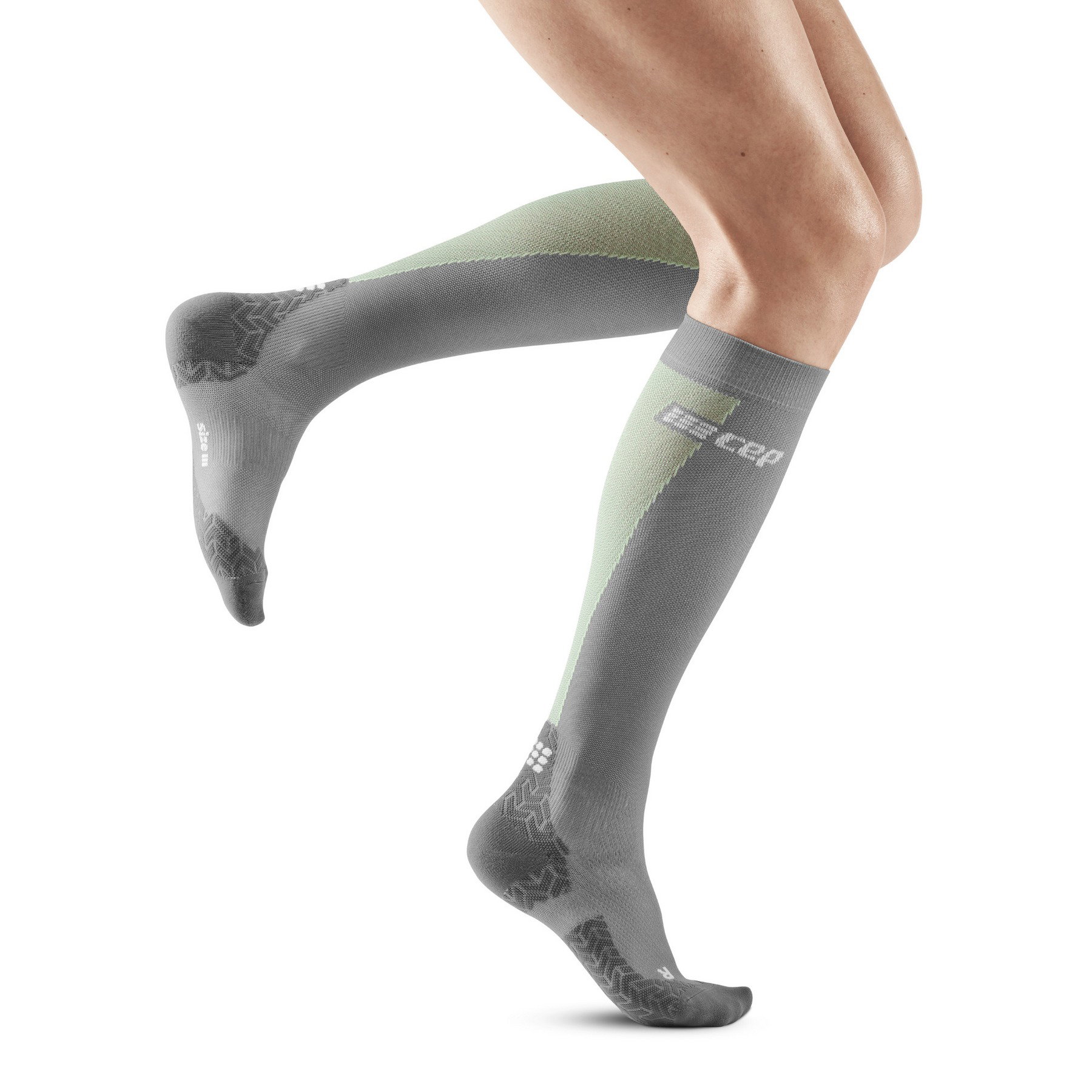 Sporting Goods CEP - sosete compresie inalte - ultralight socks tall v3 - grey | lime