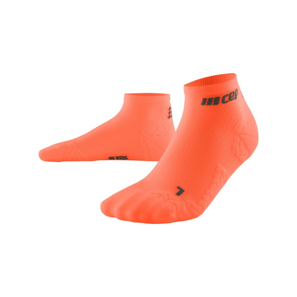 Sporting Goods CEP - sosete compresie peste glezna - ultralight socks low cut v3 - coral