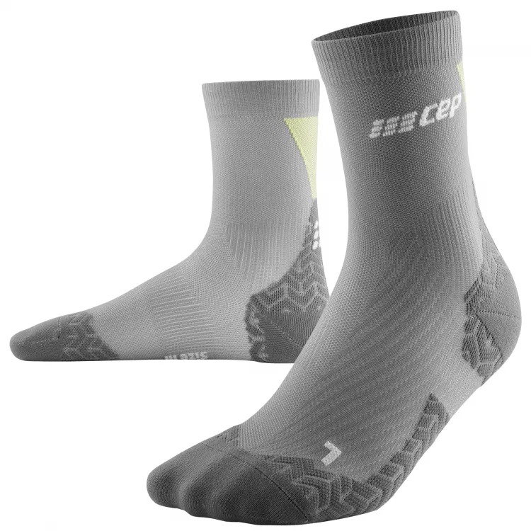 Sporting Goods CEP - sosete compresie medii - ultralight socks mid cut v3 W - grey | lime