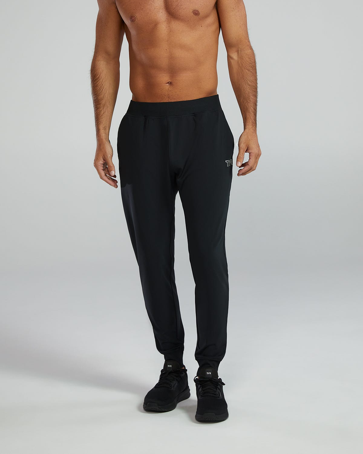TYR Pantaloni lungi tehnici TYR Tech Jogger - negru | confortabil și durabil