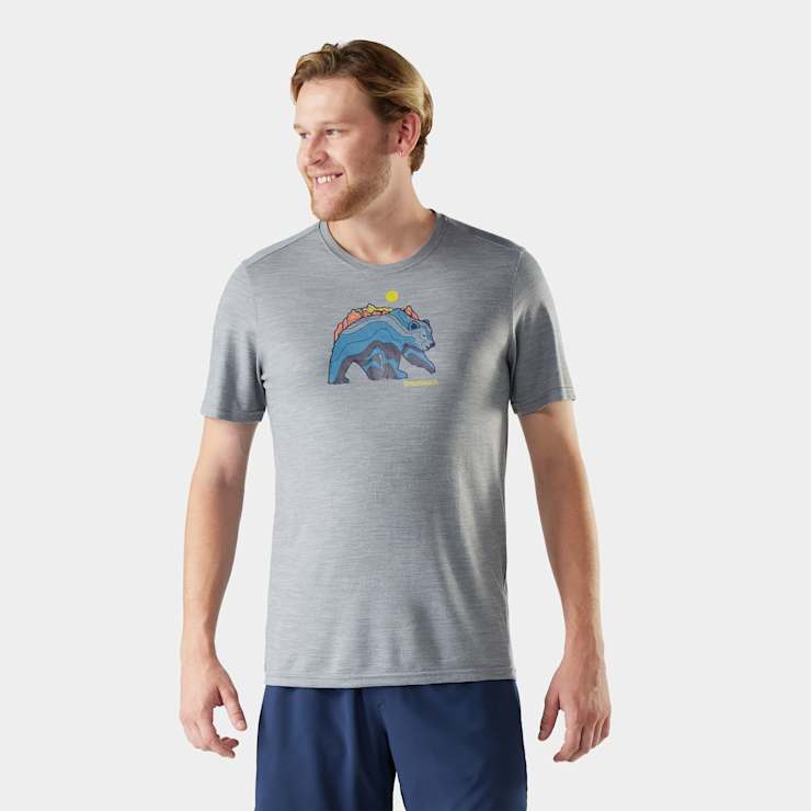 Smartwool Tricou Merino sport Smartwool Bear Strata Active - gri deschis Light Gray Heather | grafic urs