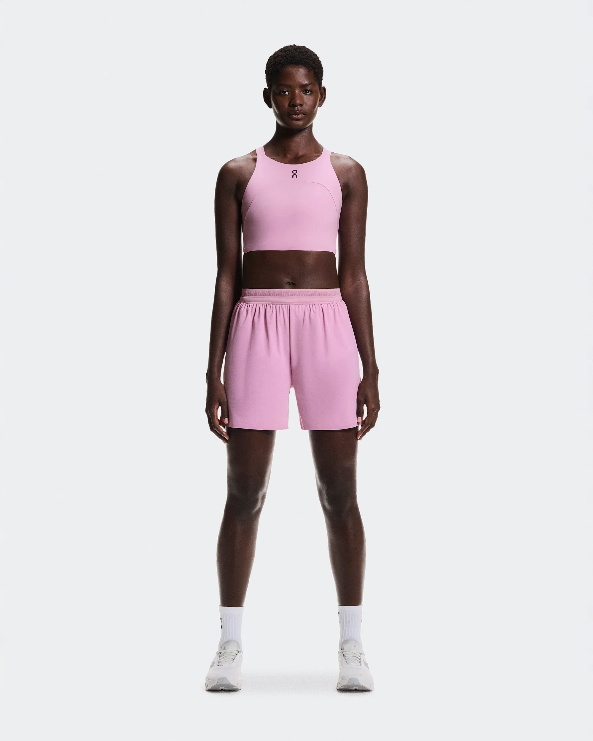 On Crop top On Performance Crop W - roz Sakura | susținere la alergare