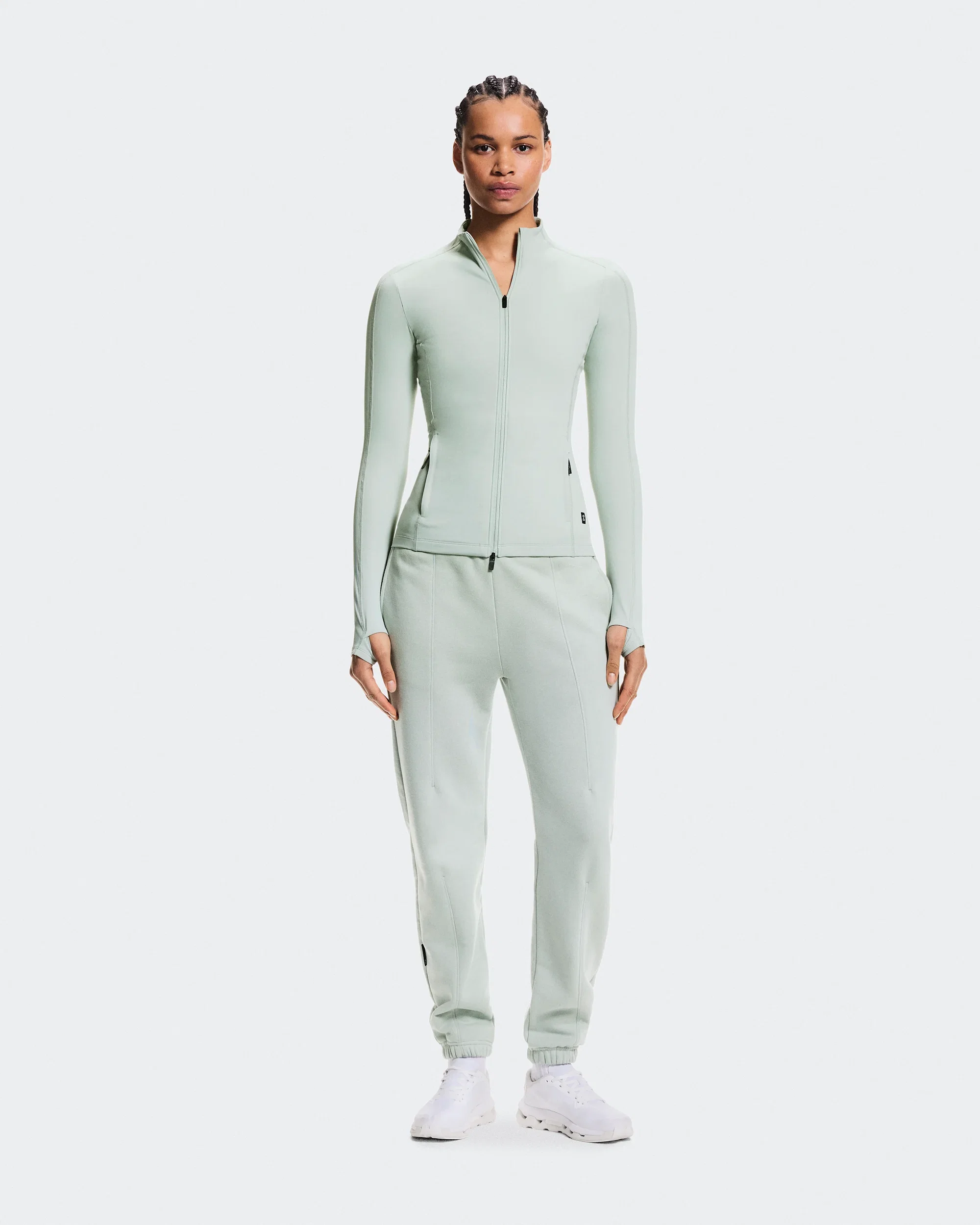 On Pantaloni On Club Pants W - verde Mineral | confort și stil activ