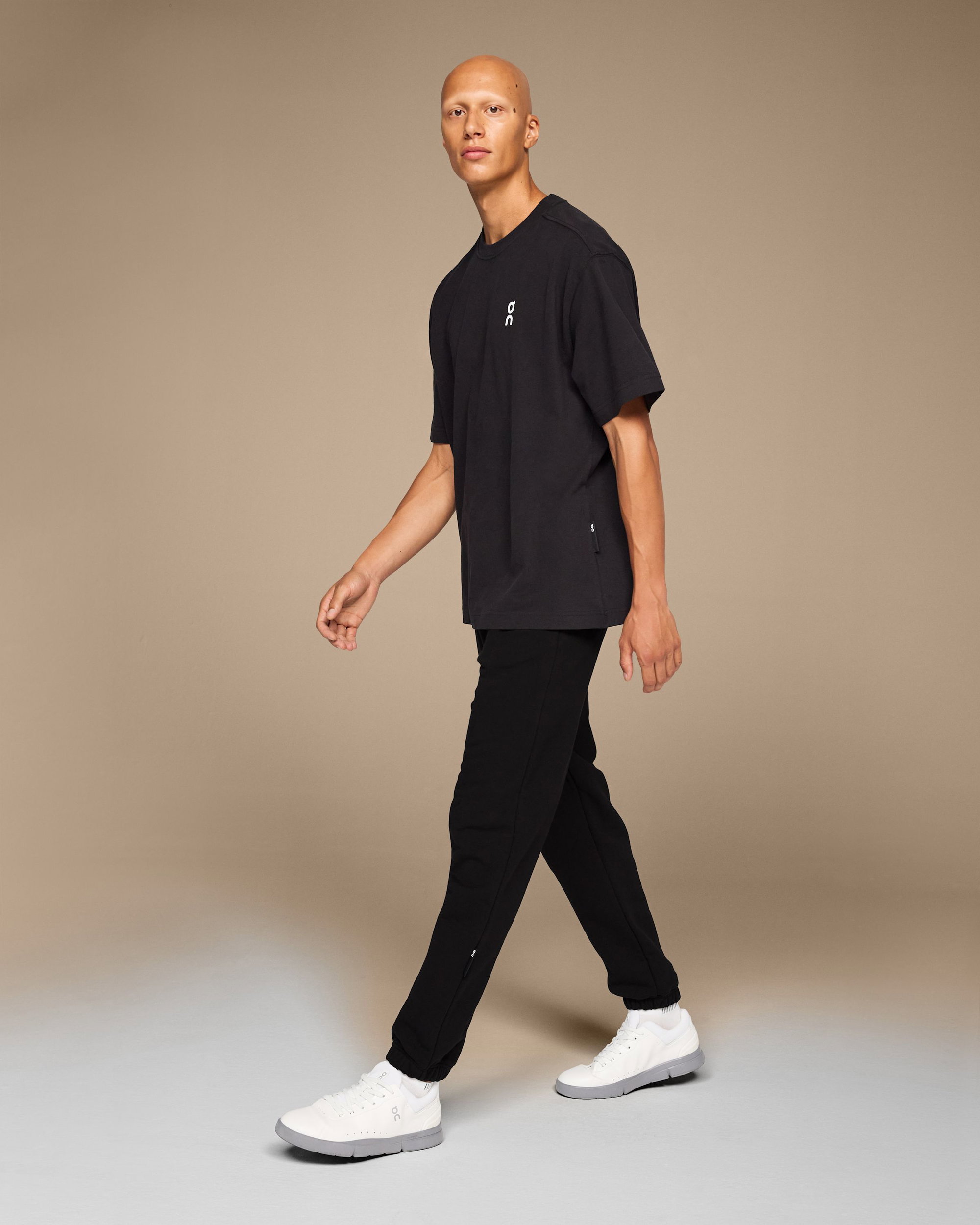 Tricou On Club T - negru | 100% bumbac organic