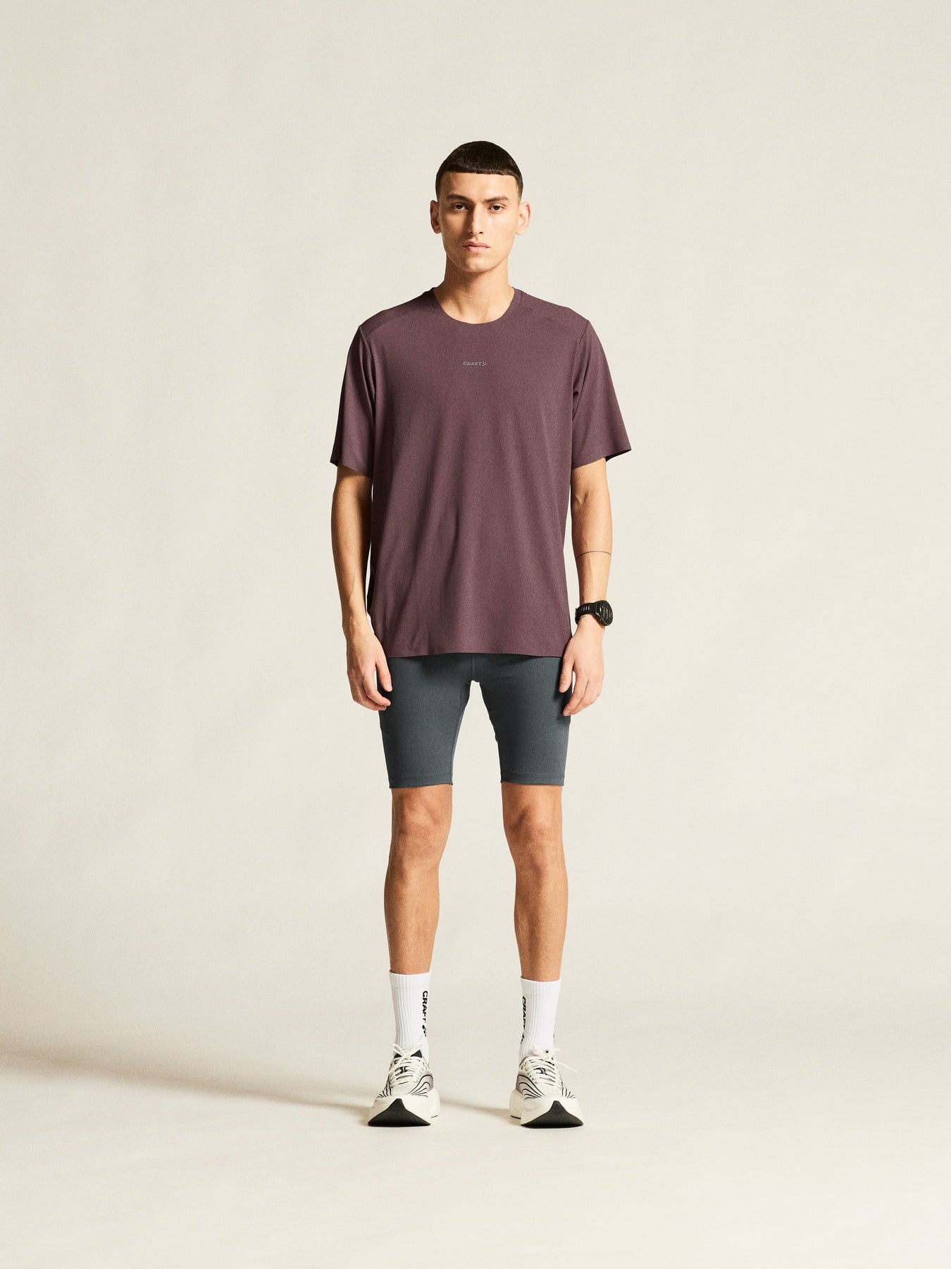 Craft Tricou alergare Craft Hypervent Tee - mov | ventilație maximă