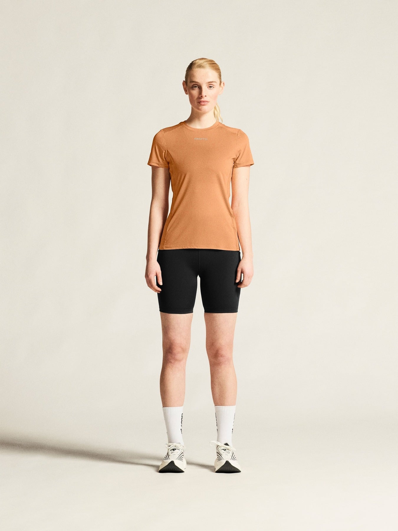 Craft Tricou alergare Craft ADV Essence SS Tee 2 - roz | poliester reciclat