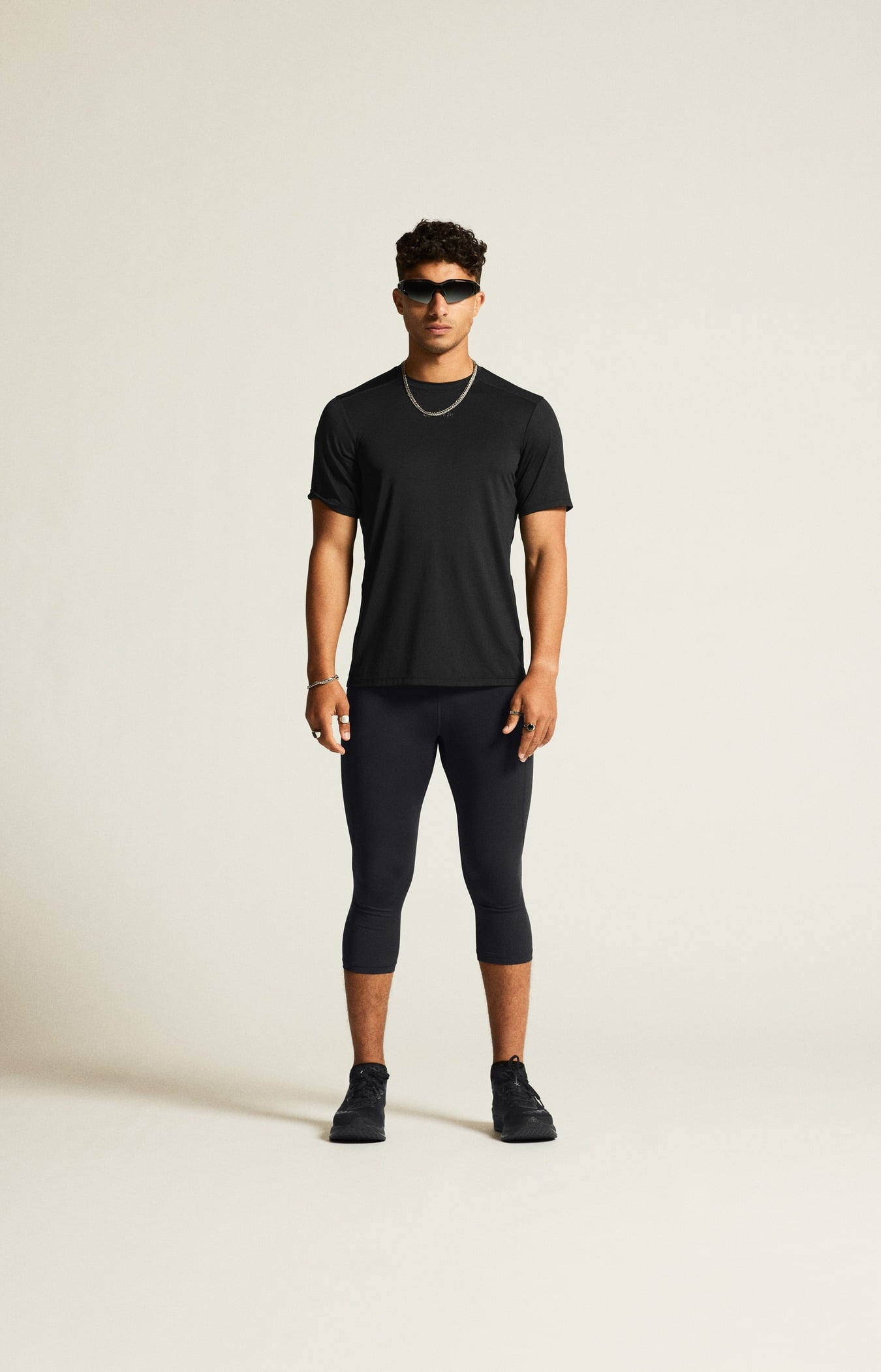 Craft Tricou alergare Craft ADV Essence SS Tee 2 - negru | poliester reciclat