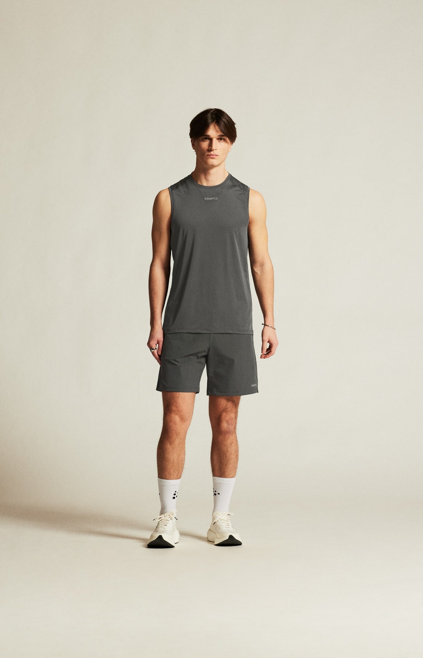 Craft Pantaloni scurți Craft ADV Essence 2-in-1 Shorts 2 - gri | alergare