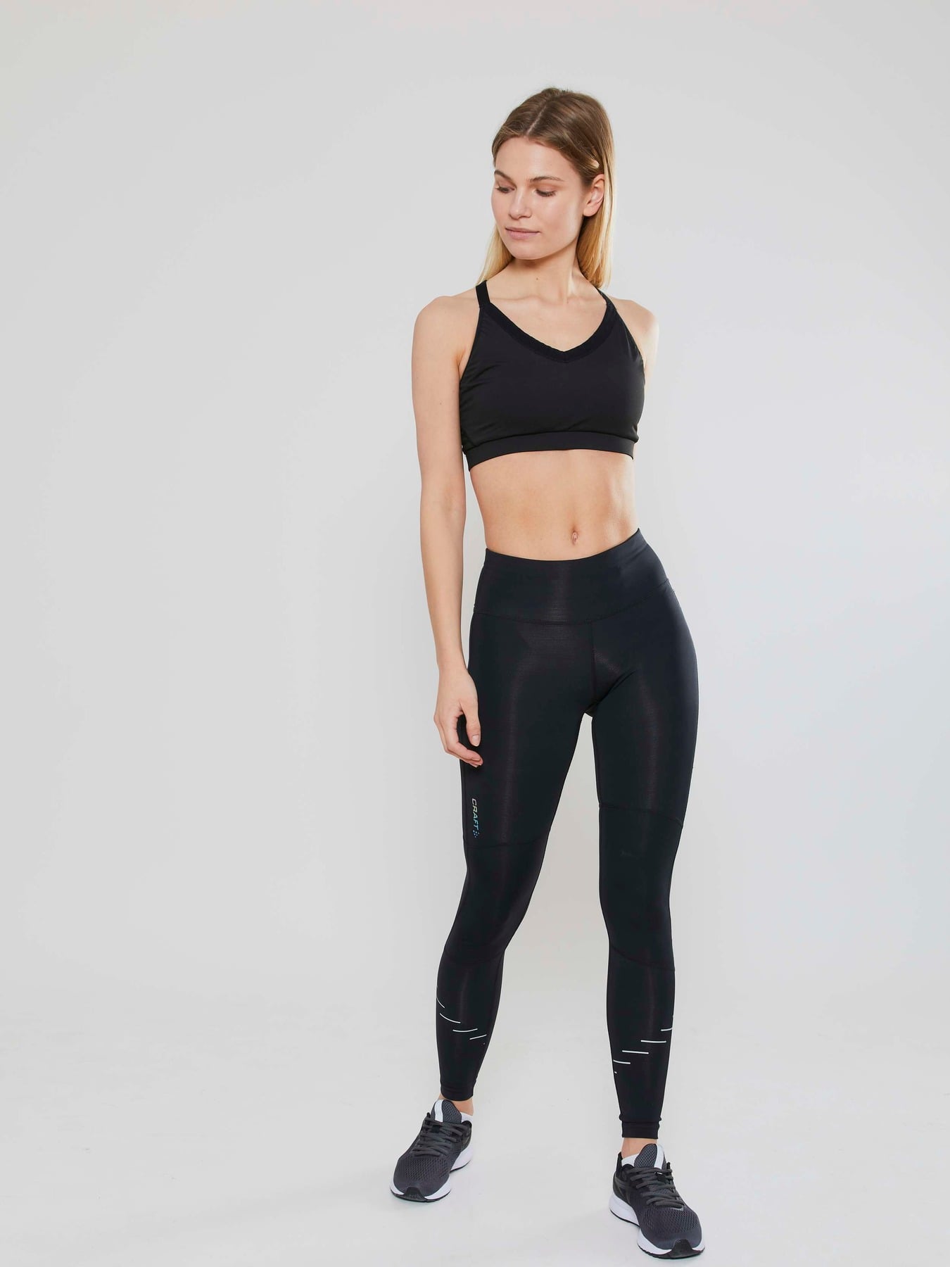 Craft Bustieră sport Craft Motion Bra - neagră | strat de bază