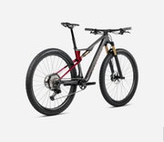 Bicicletă MTB XC full suspension Orbea OIZ M-PRO - Diamond Carbon View (Matt) | Cherry Red (Gloss)