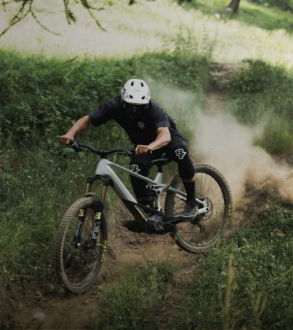 Bicicletă electrică eMTB Enduro Orbea WILD M-TEAM - Caramel Carbon View (Gloss) | Cream White (Matt)