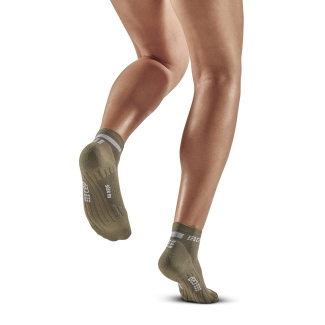 CEP - sosete compresie scurte femei The Run W Socks Low Cut - verde inchis maslina gri deschis
