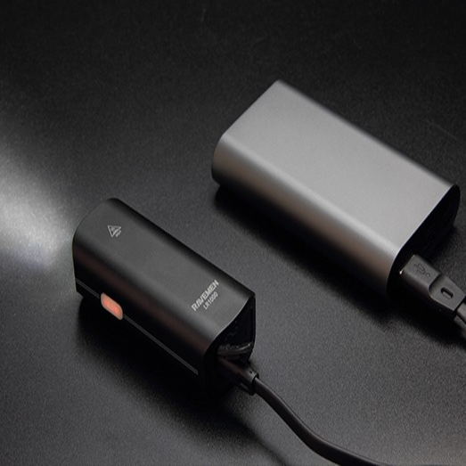 Far RAVEMEN LR1000 USB 1000 lumeni - Negru