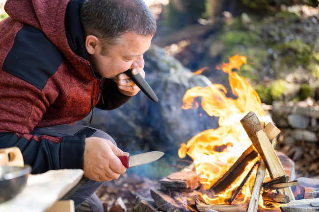 Victorinox - cutit - outdoor - Maner Thermoplastic Venture - rosu