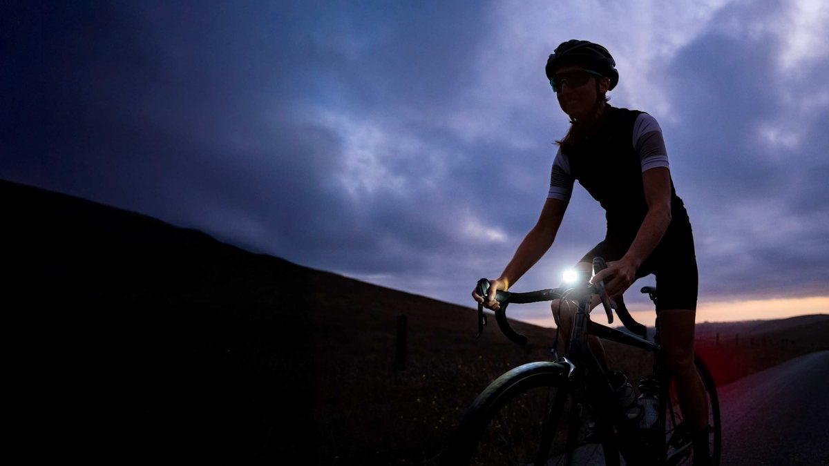 Lezyne - lumini LED pentru bicicleta