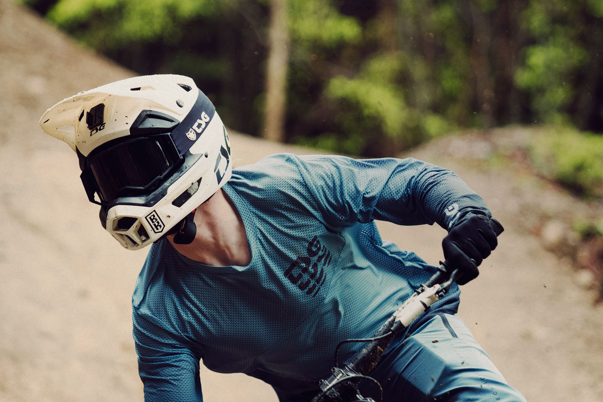 TSG - protectii si echipament MTB