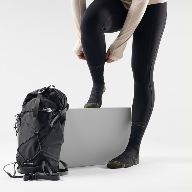 Șosete Merino hiking Smartwool Hike - gri Charcoal | Mid Crew | Targeted Cushion