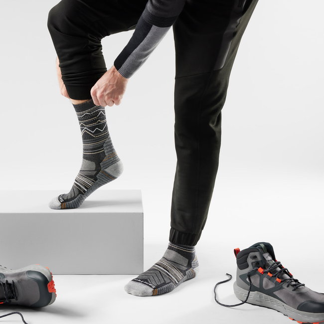 Șosete Merino hiking Smartwool Hike Mountain Range - gri Charcoal | Light Gray | Crew | Light Cushion