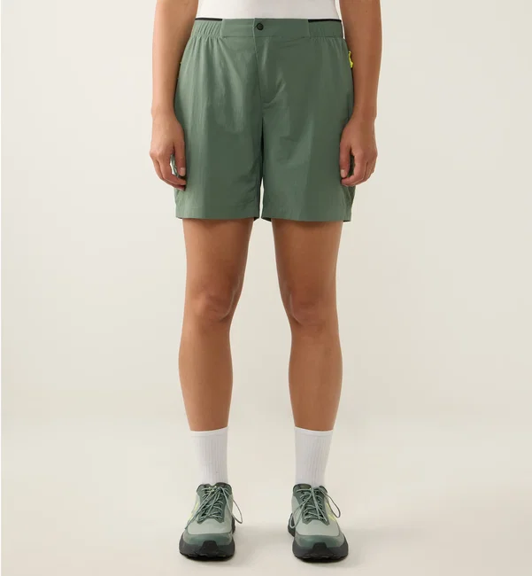 Pantaloni scurți Haglöfs L.I.M Fuse II Shorts damă - verde