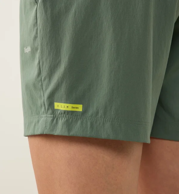 Pantaloni scurți Haglöfs L.I.M Fuse II Shorts damă - verde