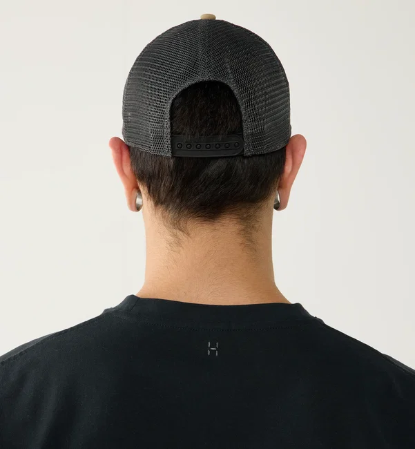 Șapcă trucker Haglöfs Trucker Cap unisex - maro