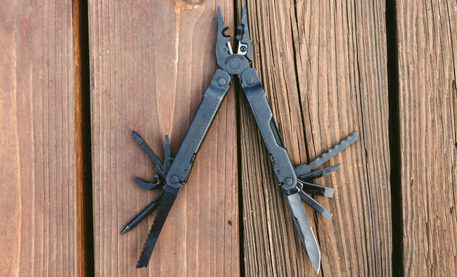 Multi-tool Leatherman Super Tool 300 EOD 19 funcții - negru
