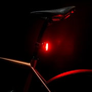 Lumina spate Lezyne Zecto Drive Max 400+ - negru