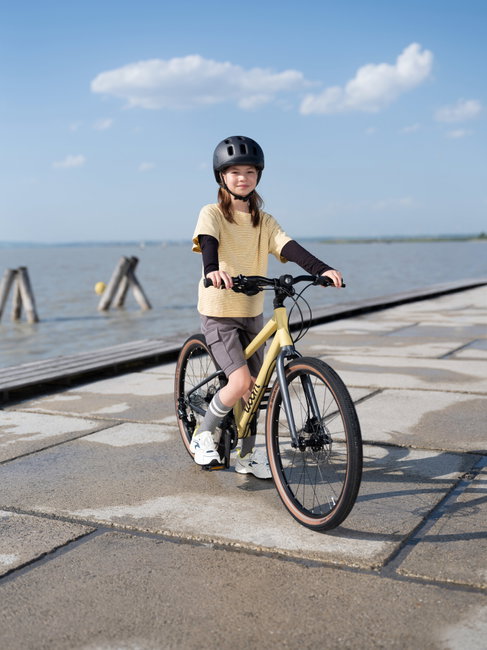 Bicicleta copii Woom 4 Explore cu roti 20" galben Mellow Yellow