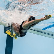 Finis Zoomers Gold labe scurte