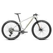 Orbea ALMA M-PRO (2027) - bicicletă MTB XC hardtail - Golden White - Titan Gold (Matt)