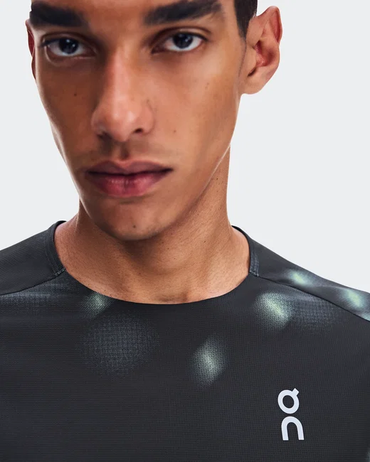 Tricou alergare On Performance-T Lumos - negru | reflectorizant