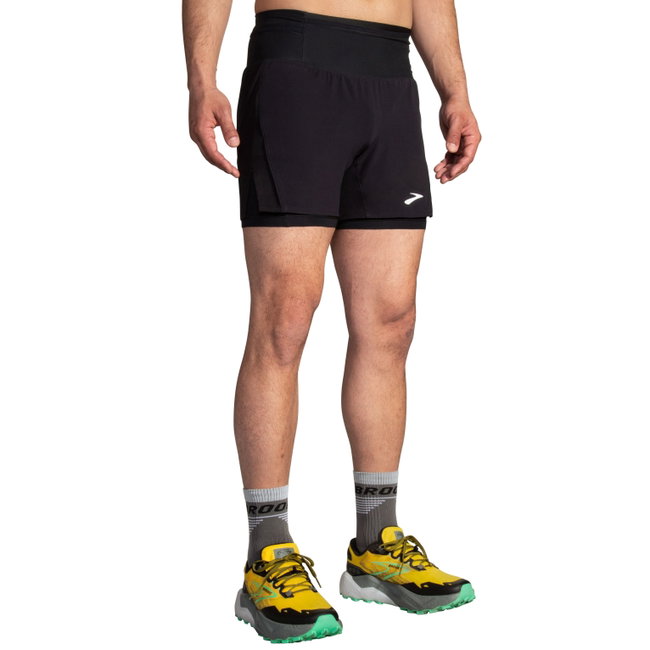 Pantaloni scurți alergare Brooks High Point 5" 2-in-1 Short 2.0 bărbați - negru