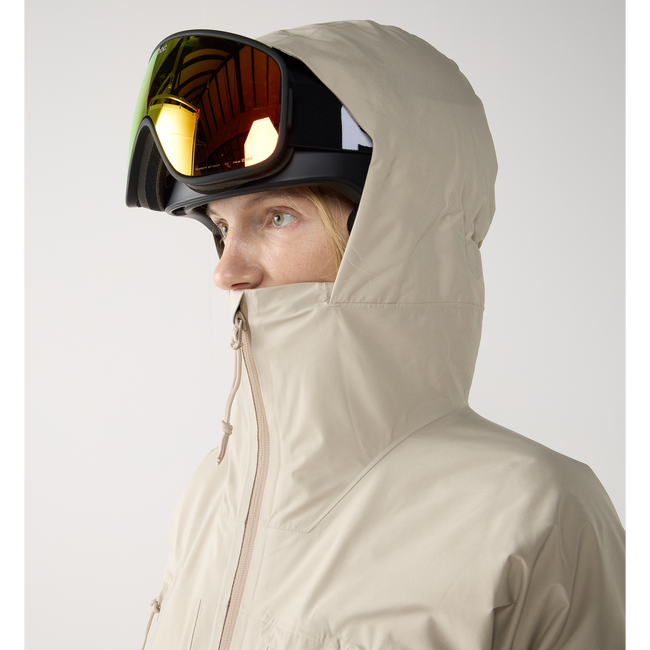 Haglöfs Latnja GTX Insulated Jacket W – Geacă de schi izolată GORE-TEX - bej Chalk Beige
