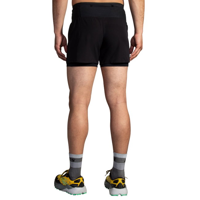 Pantaloni scurți alergare Brooks High Point 5" 2-in-1 Short 2.0 bărbați - negru