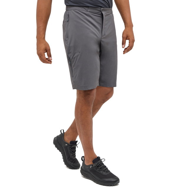 Pantaloni scurți Haglöfs L.I.M Fuse II Shorts bărbați - gri închis Magnetite