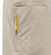 Pantaloni scurți Haglöfs L.I.M Fuse II Shorts damă - bej Chalk Beige